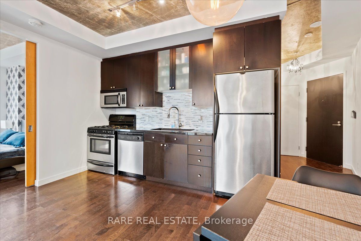 1 Shaw St S, #621