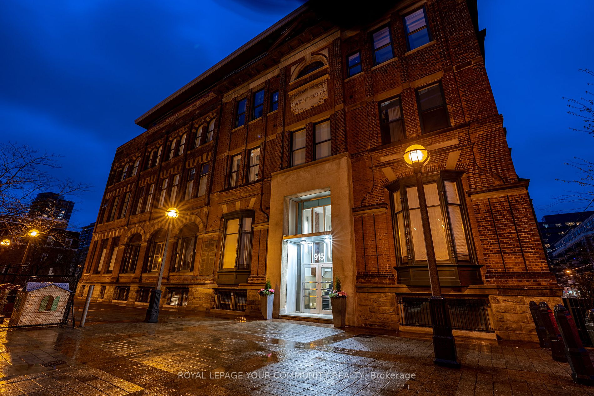 915 King St W, #506
