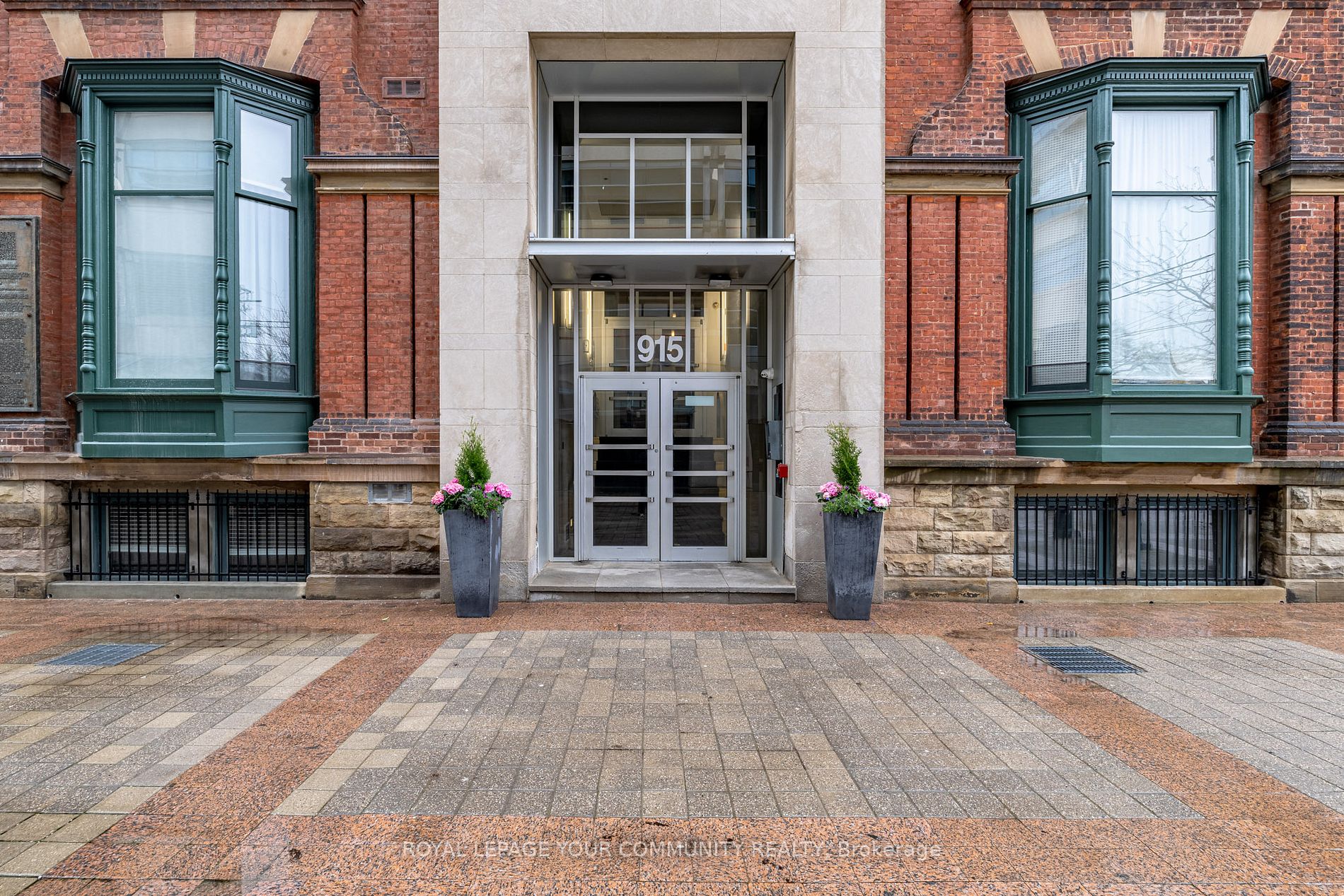 915 King St W, #506