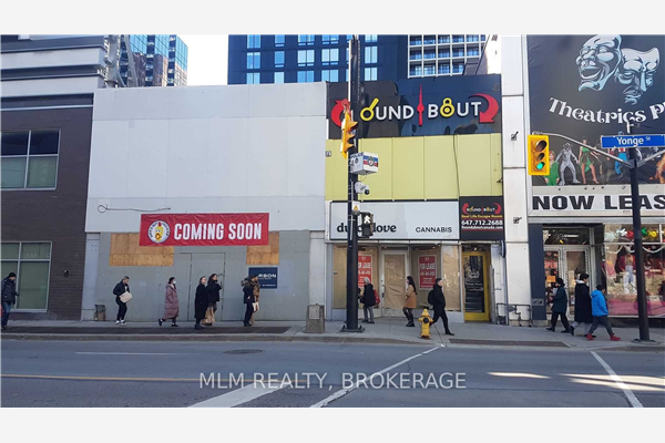 330 Yonge St, Toronto