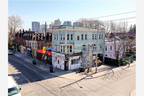 237 Gerrard St E, Toronto