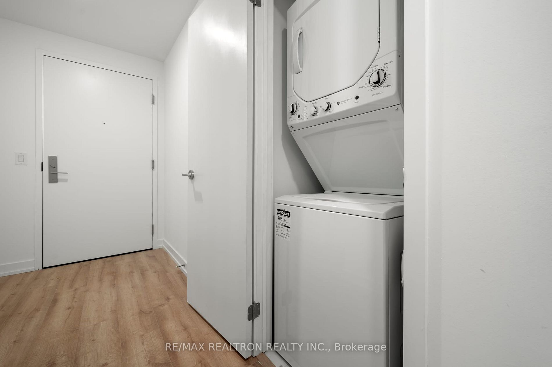 135 East Liberty St, #1905