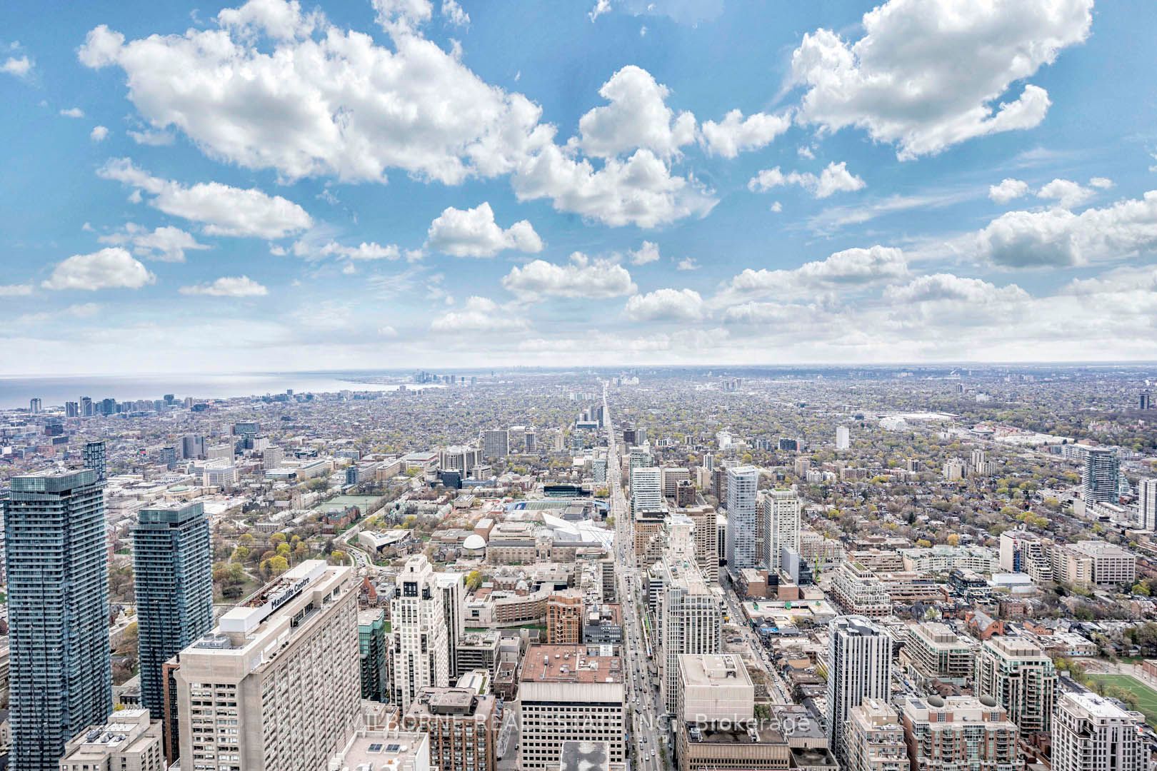 1 Bloor St E, #7504