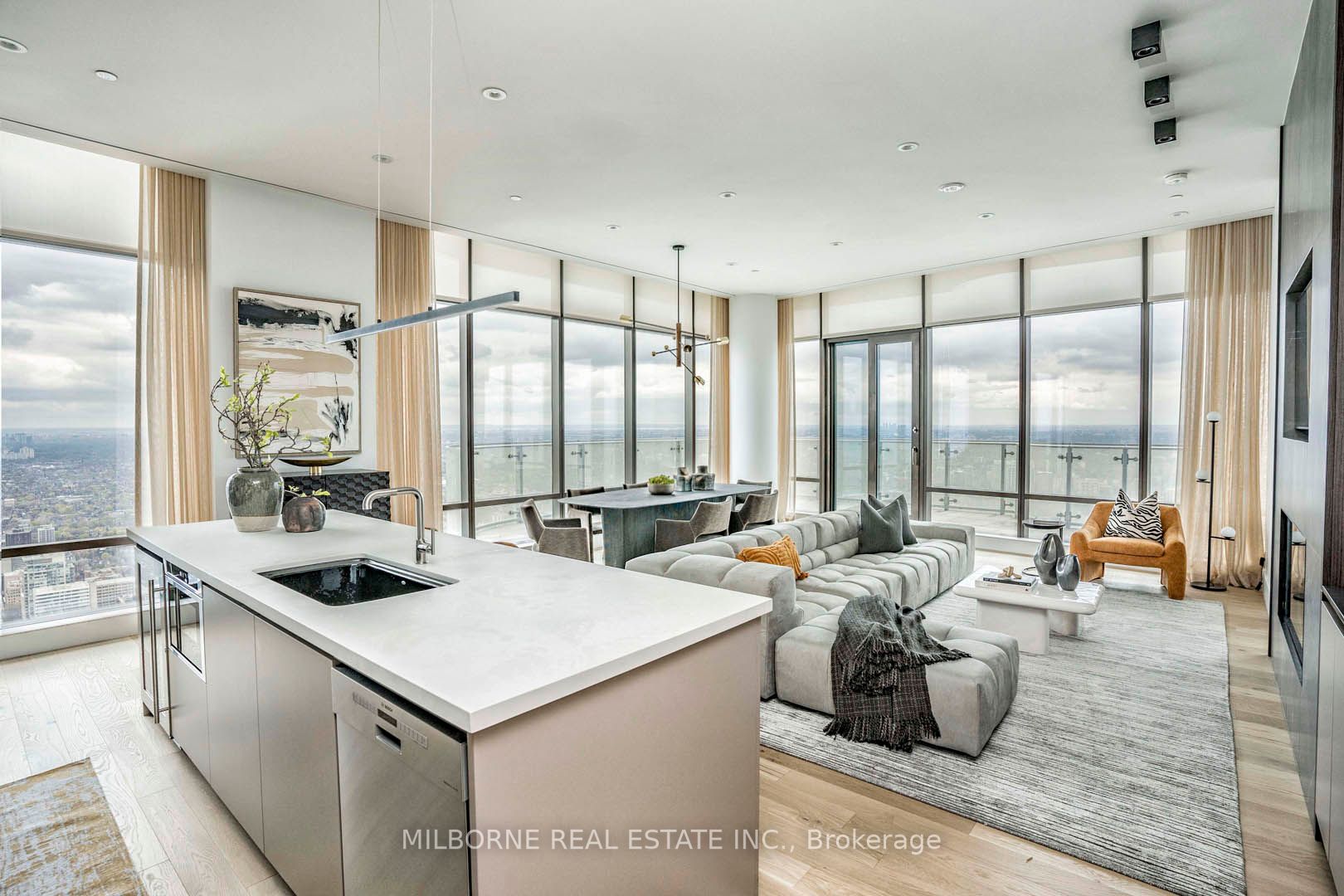 1 Bloor St E, #7504