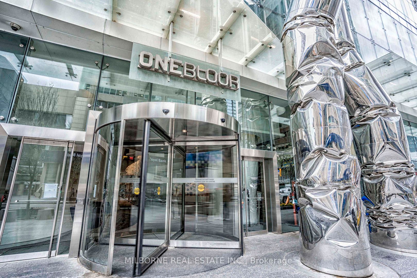 1 Bloor St E, #7504