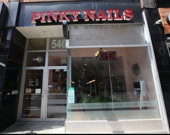 546 Yonge St
