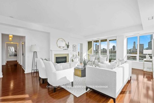 25 Scrivener Sq, Toronto