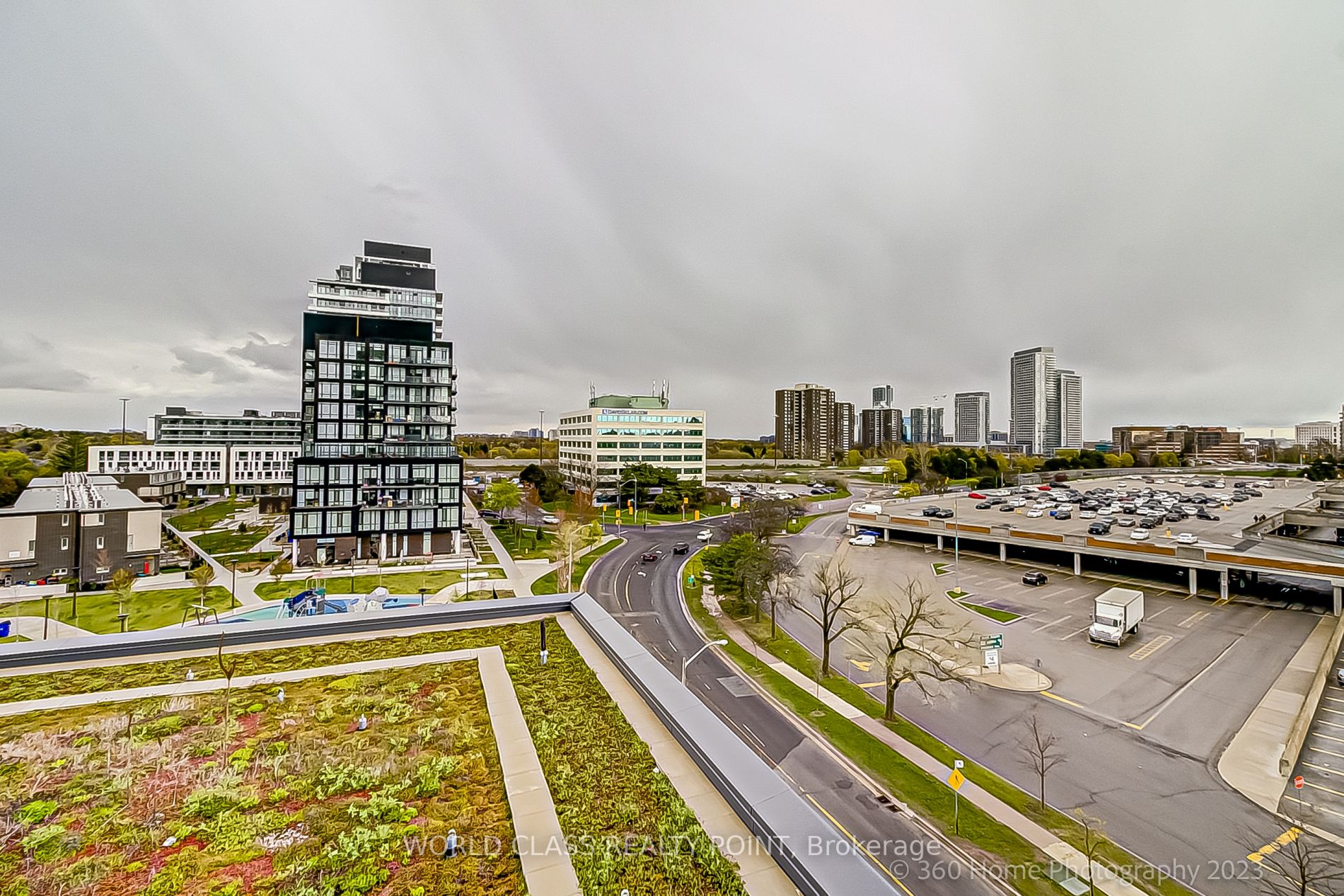 150 Fairview Mall Dr E, #611