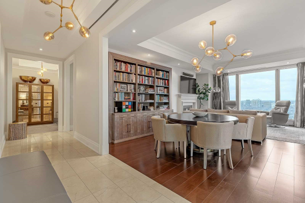 50 Yorkville Ave, Toronto