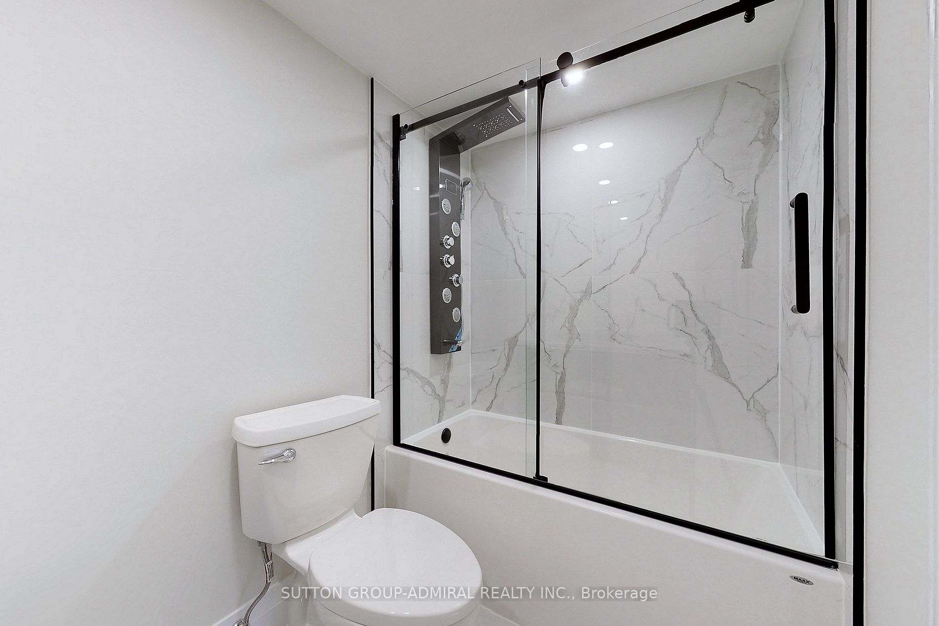 Listing C5940580 - Large Photo # 26