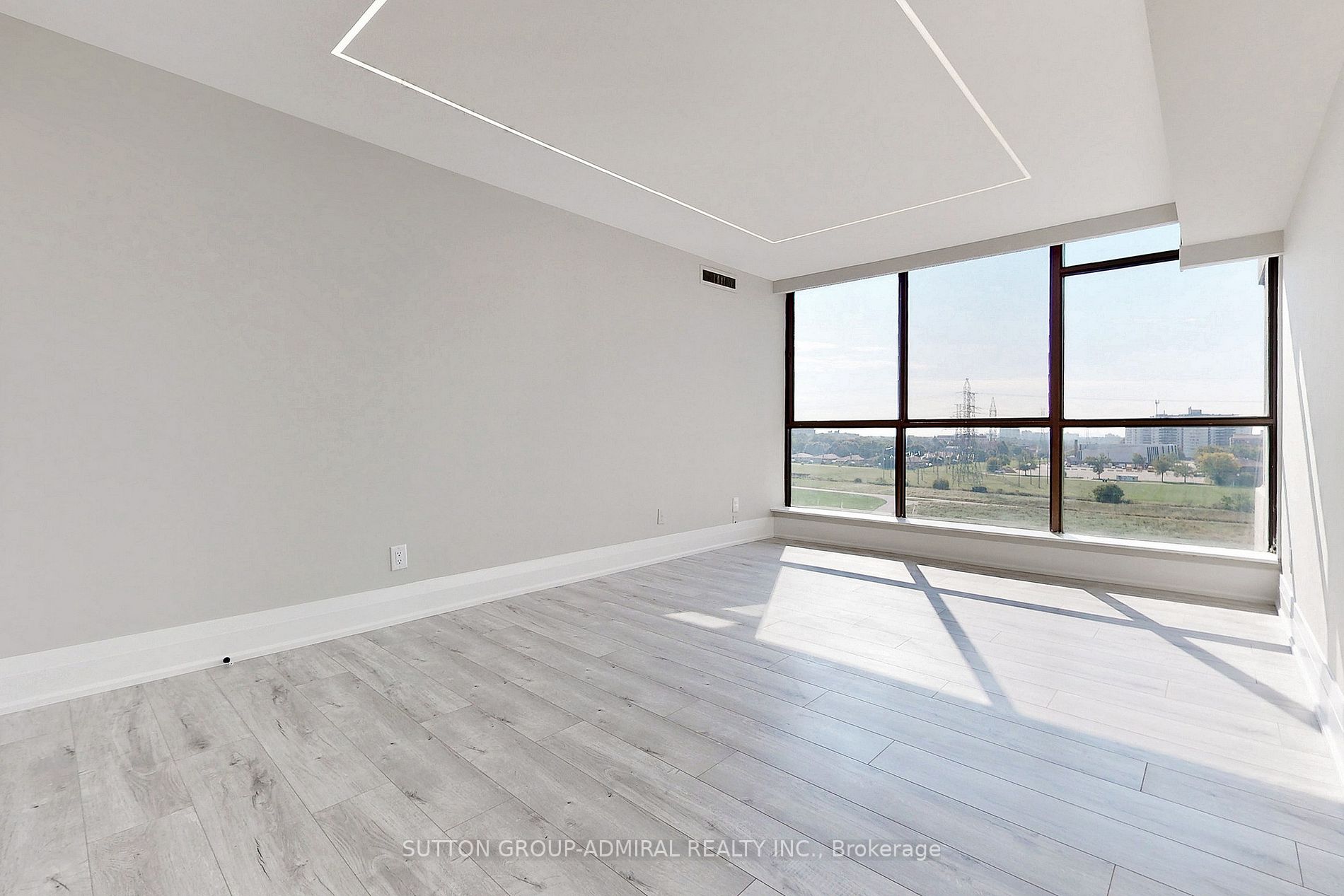 Listing C5940580 - Large Photo # 15