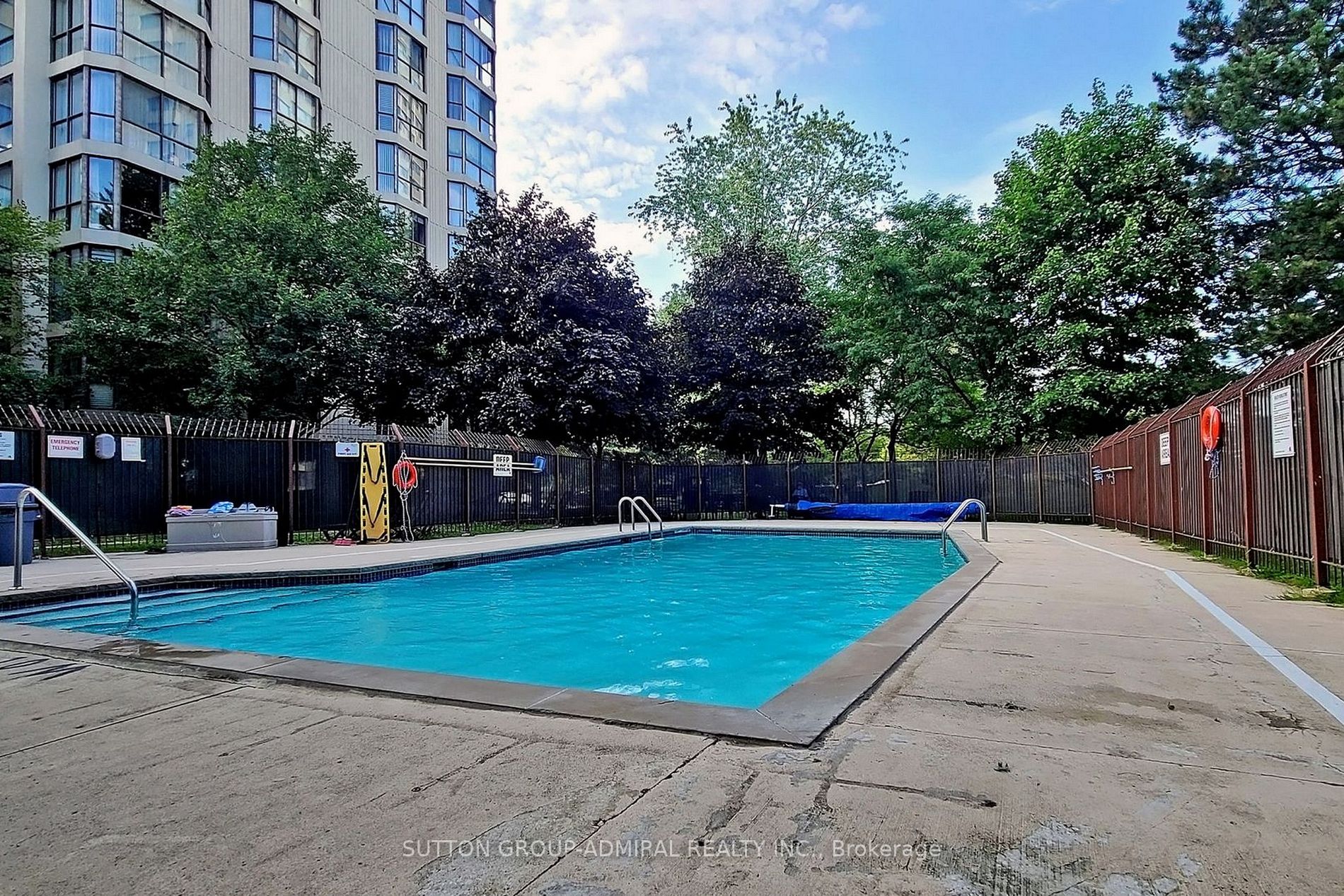 Listing C5940580 - Large Photo # 33