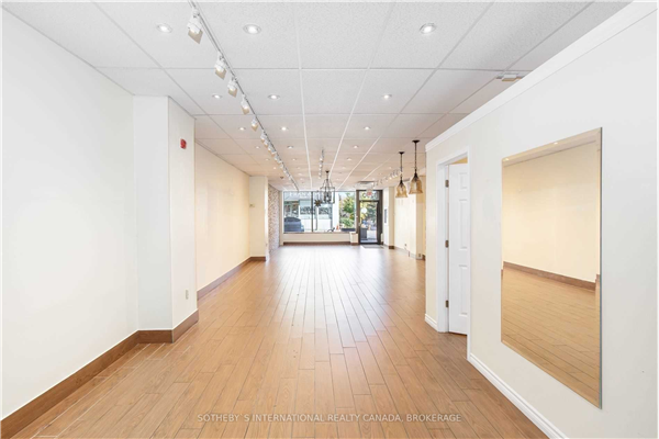 1250 Yonge St, Toronto