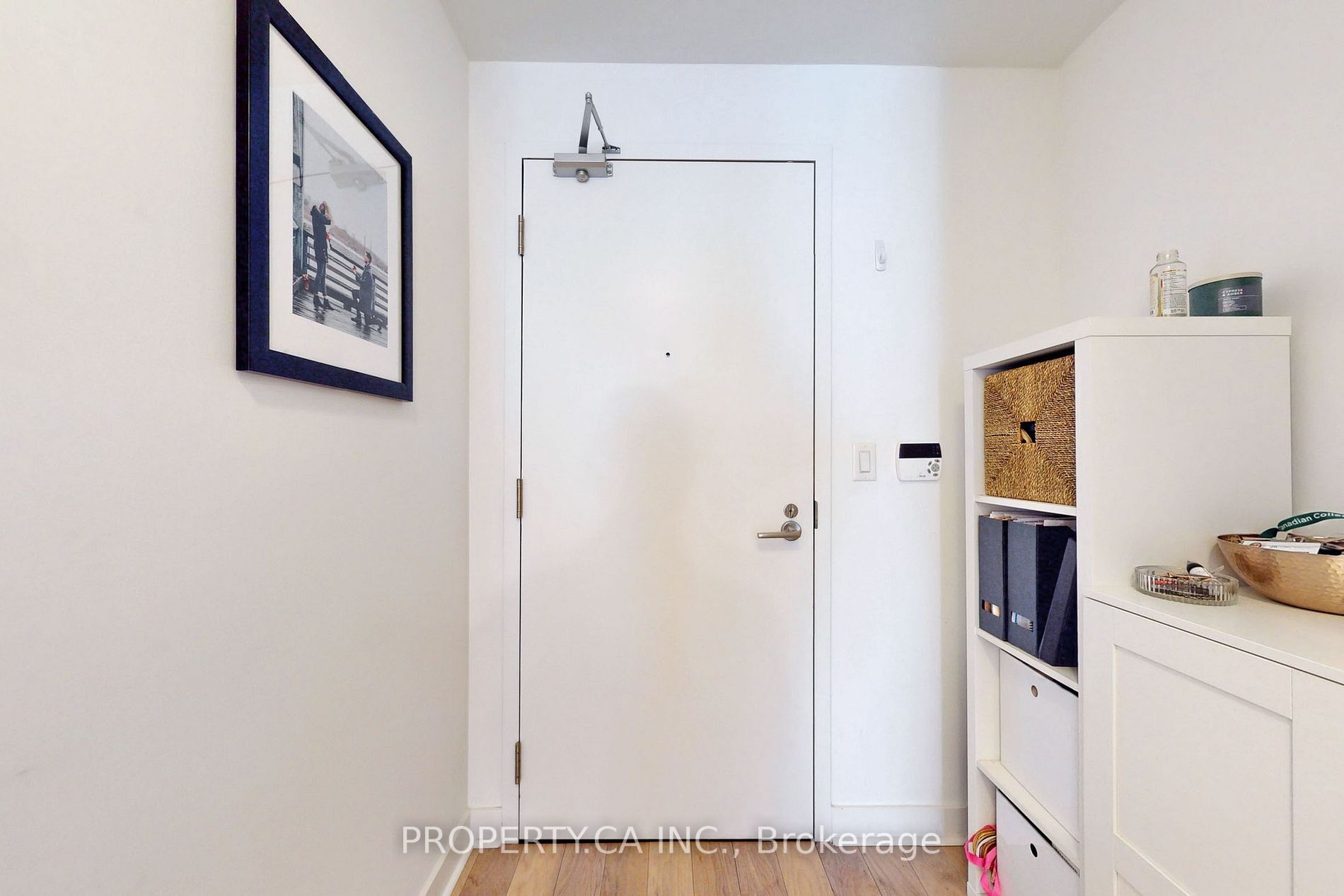 58 Orchard View Boulevard, #1006