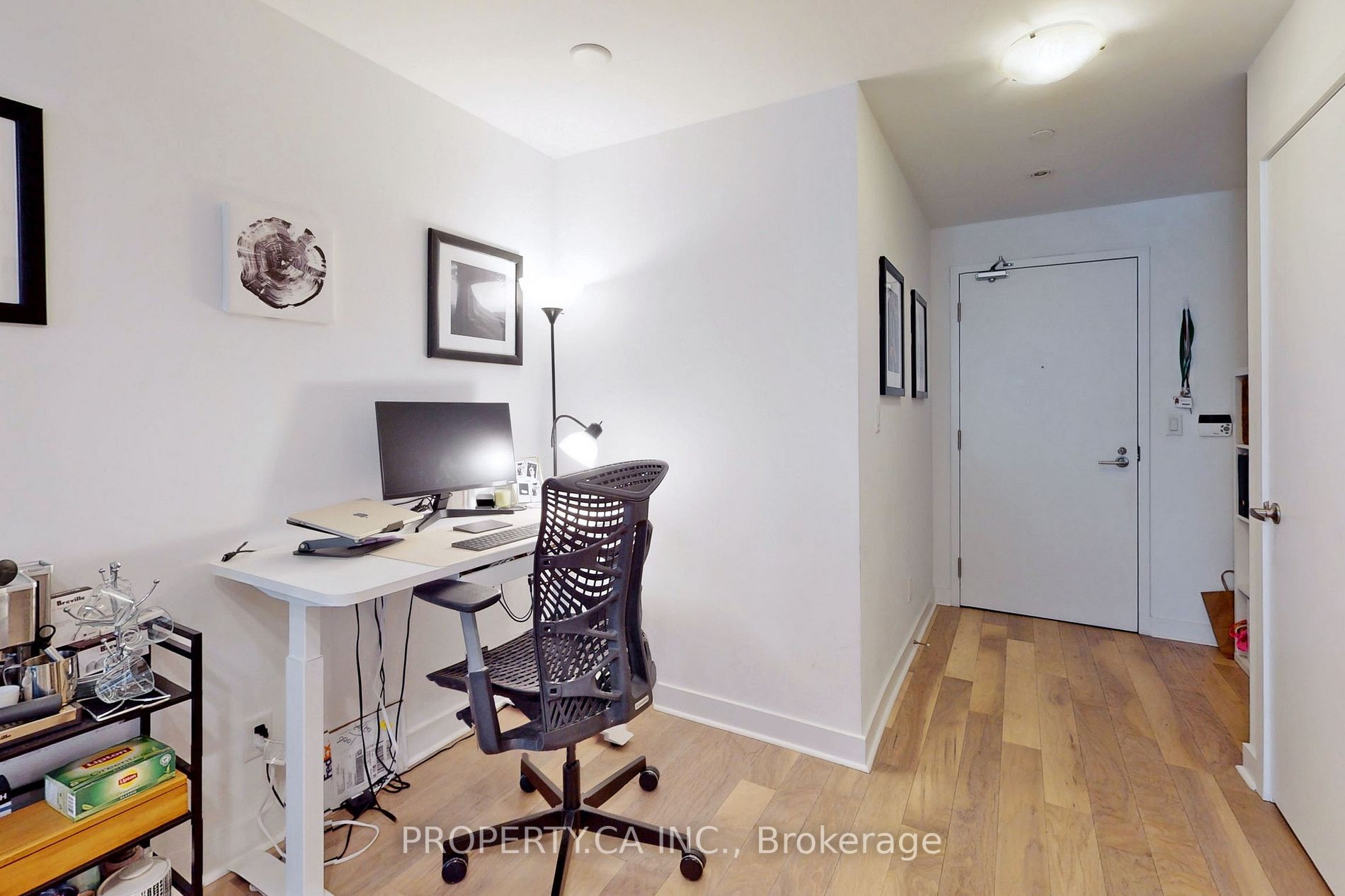 58 Orchard View Boulevard, #1006
