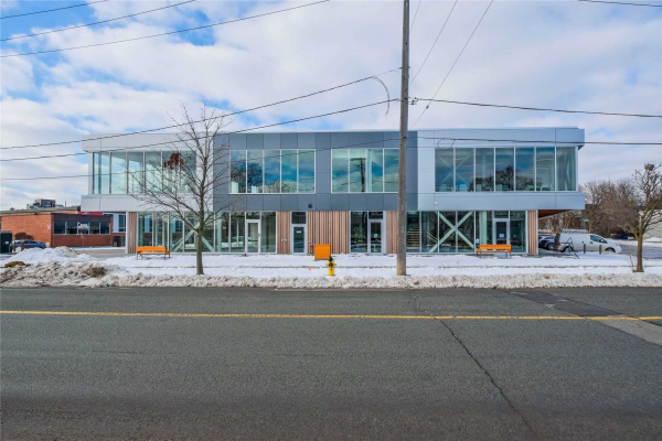 52 Scarsdale Rd, Toronto
