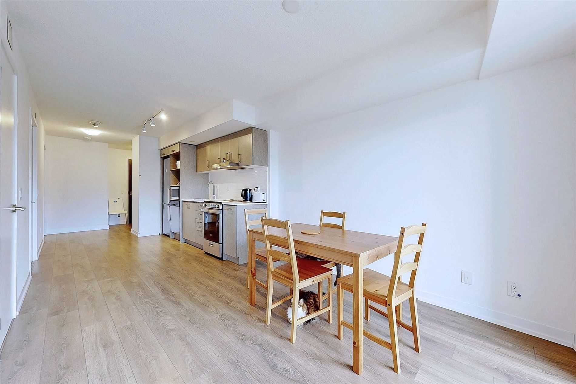 219 Dundas St E, #1709