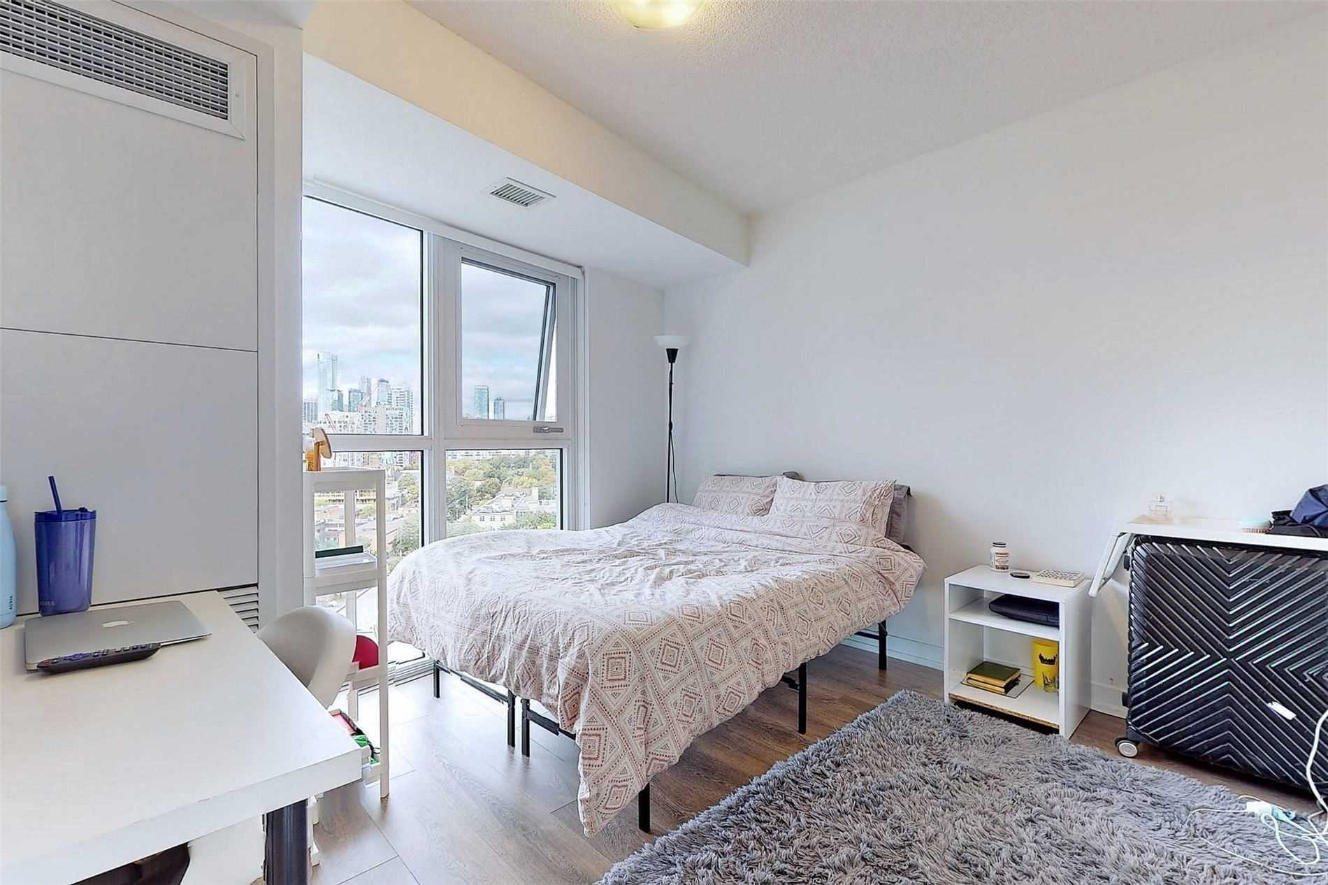 219 Dundas St E, #1709