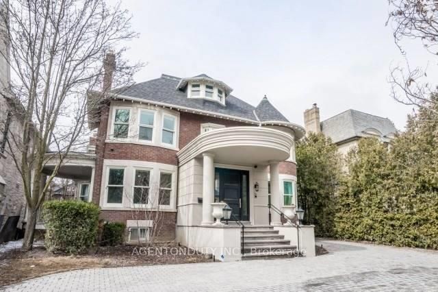 18 Forest Hill Rd