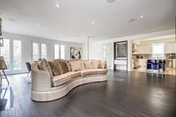 18 Forest Hill Rd