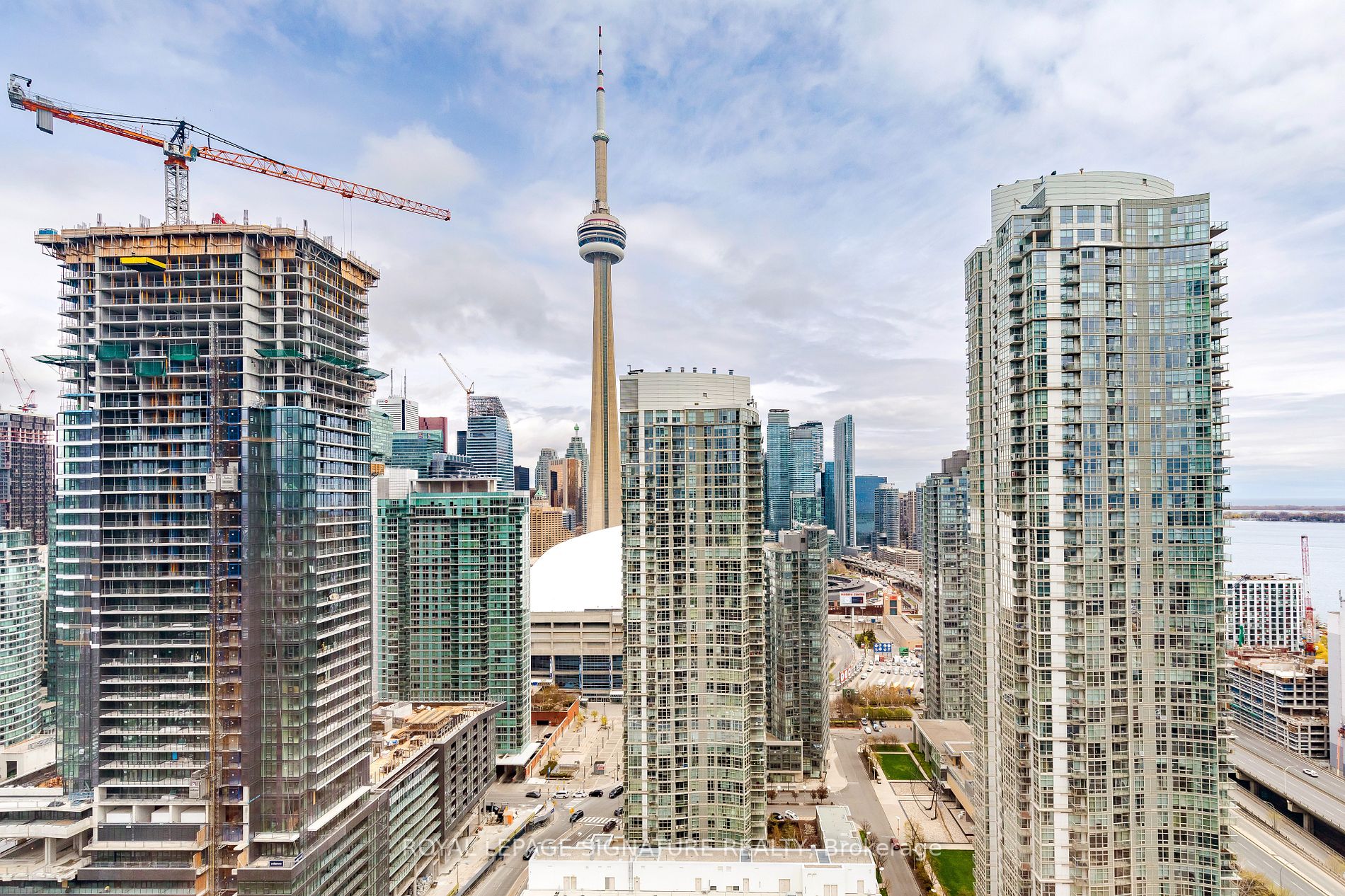 15 Fort York Blvd, #4009