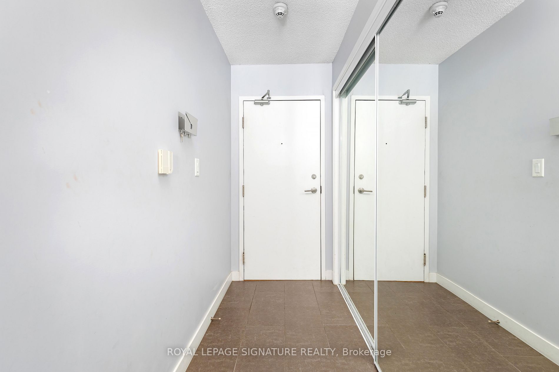 15 Fort York Blvd, #4009