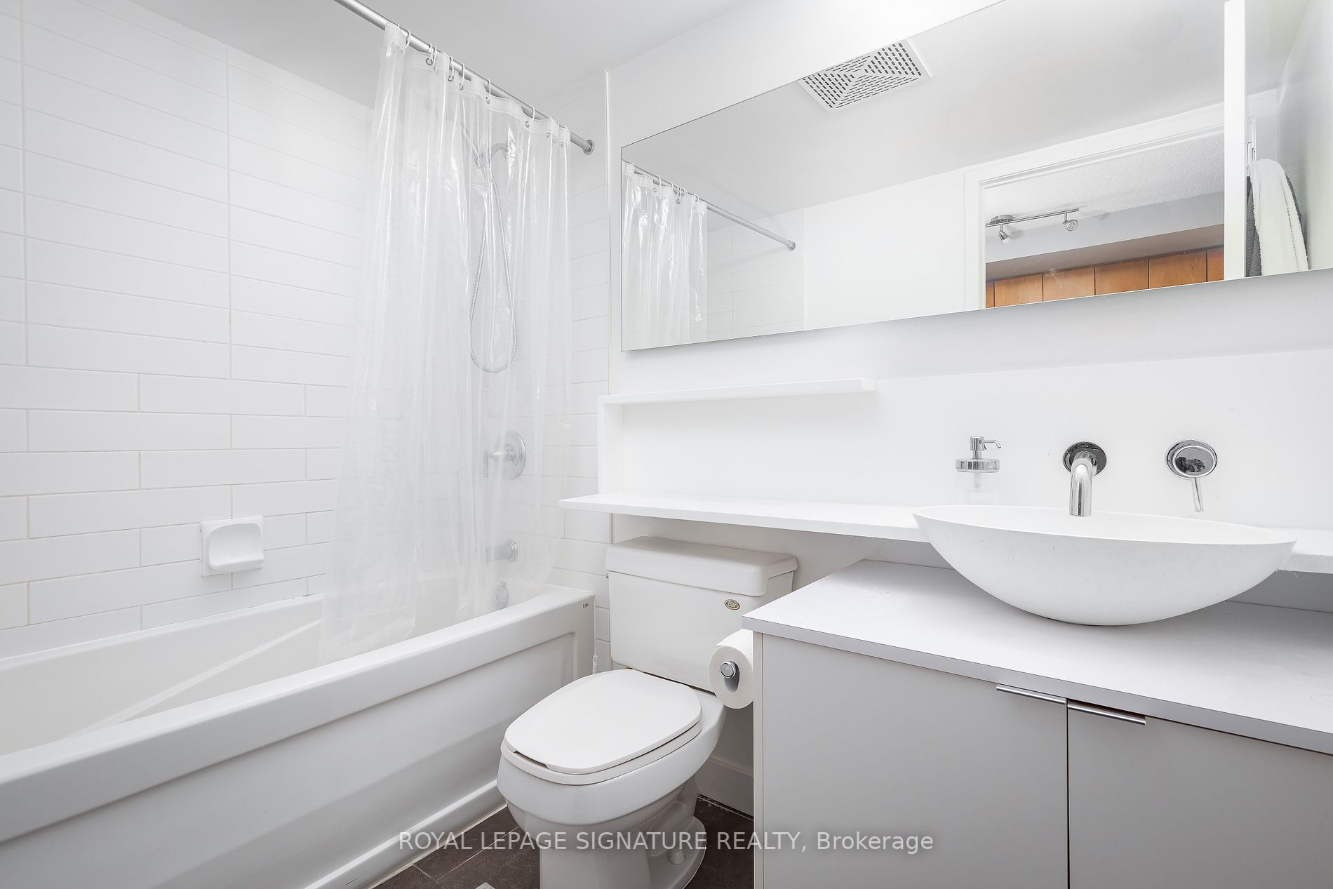 15 Fort York Blvd, #4009