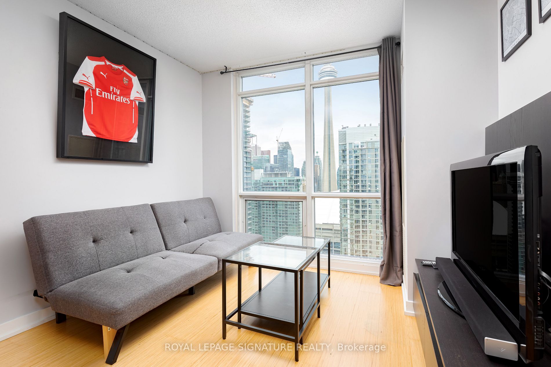 15 Fort York Blvd, #4009