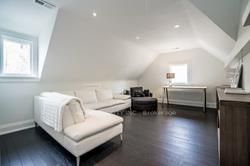 18 Forest Hill Rd