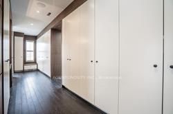 18 Forest Hill Rd