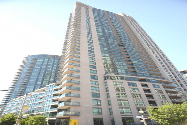 215 Fort York Blvd, Toronto