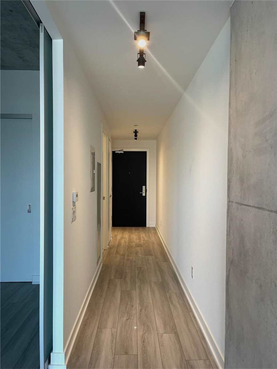 458 Richmond St W, #609