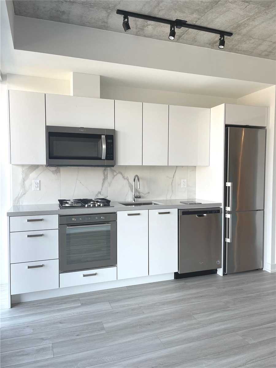 458 Richmond St W, #609