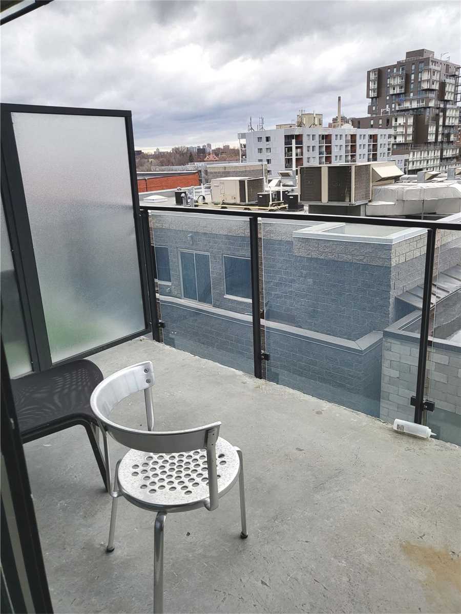 458 Richmond St W, #609