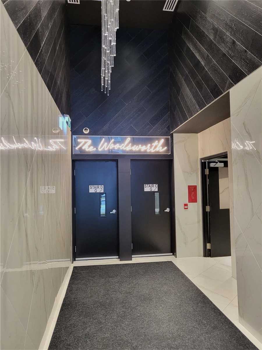 458 Richmond St W, #609