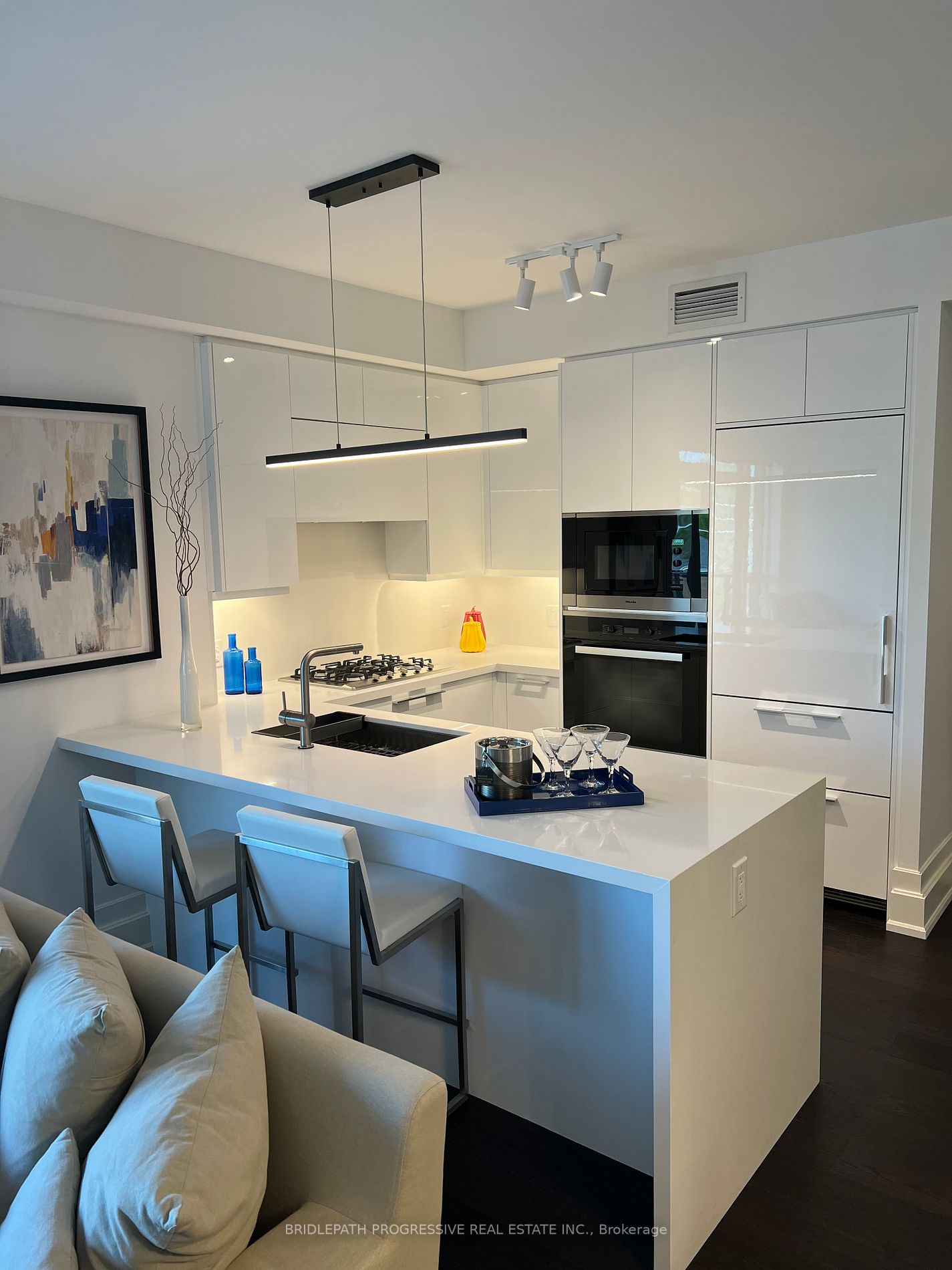3 Southvale Drive, #405