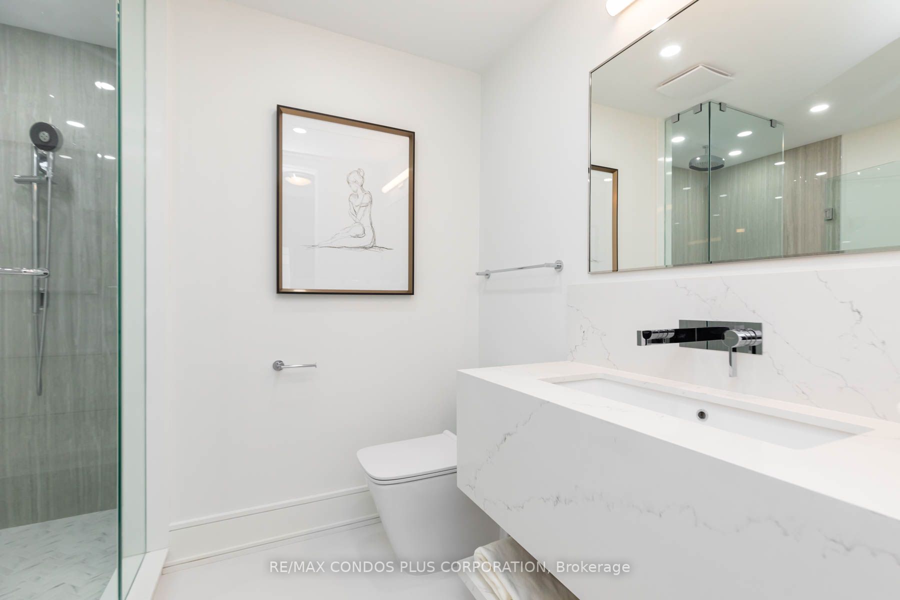 10 Bellair St, #801