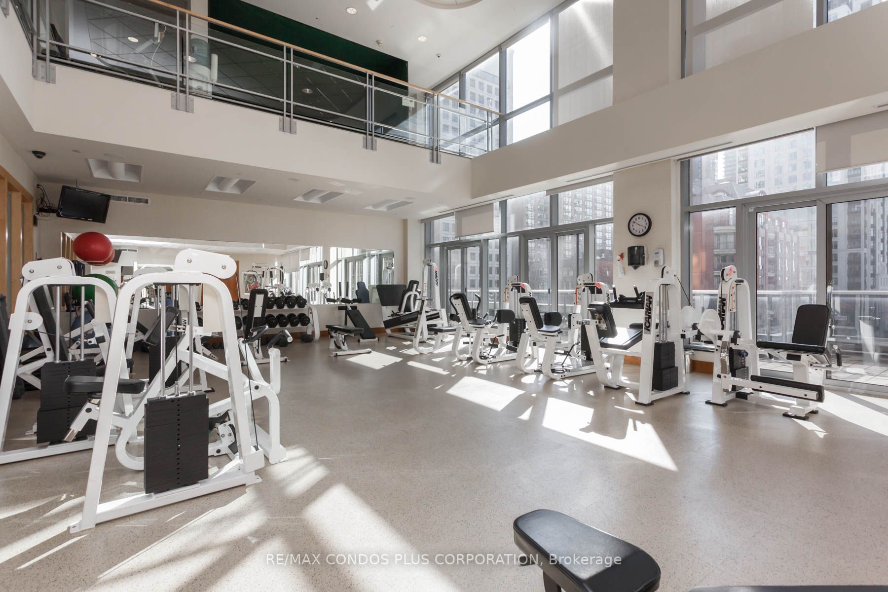 10 Bellair St, #801