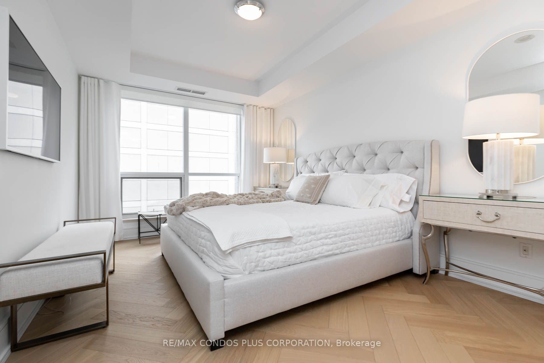 10 Bellair St, #801