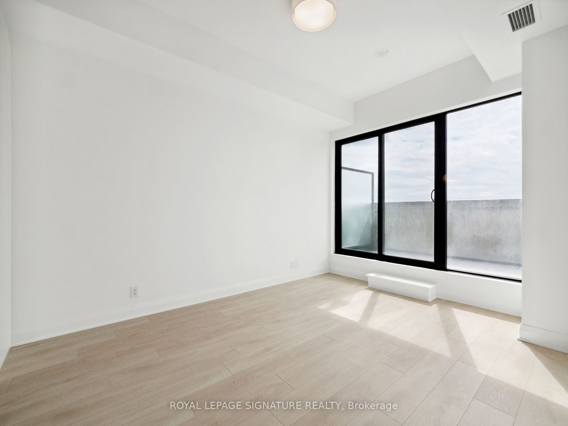 33 Frederick Todd Way N #703