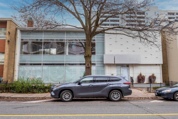 218 Merton St, Toronto