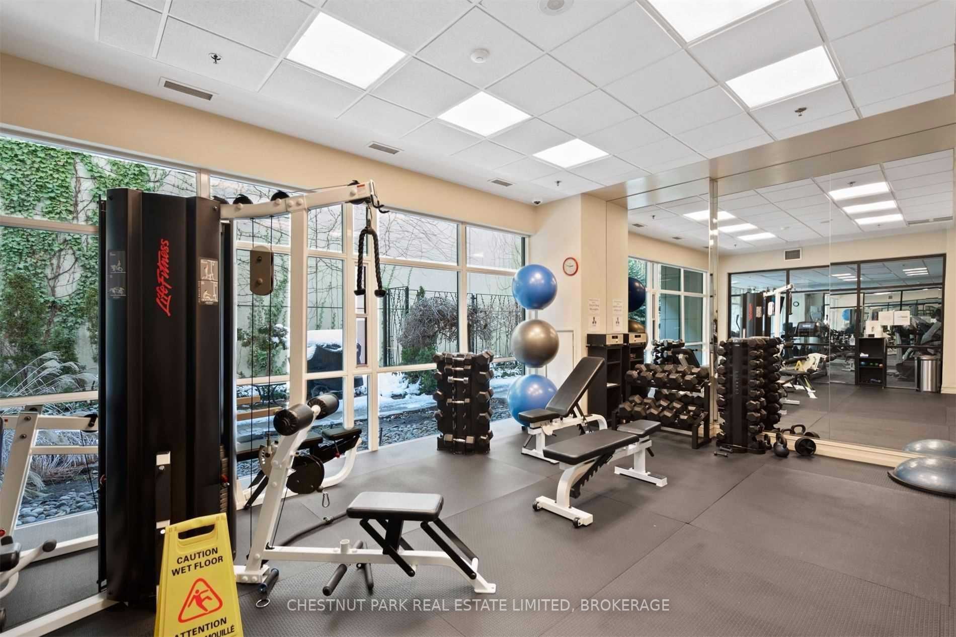 Listing C5948343 - Large Photo # 33