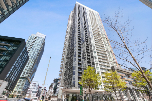 85 Queens Wharf Rd, Toronto