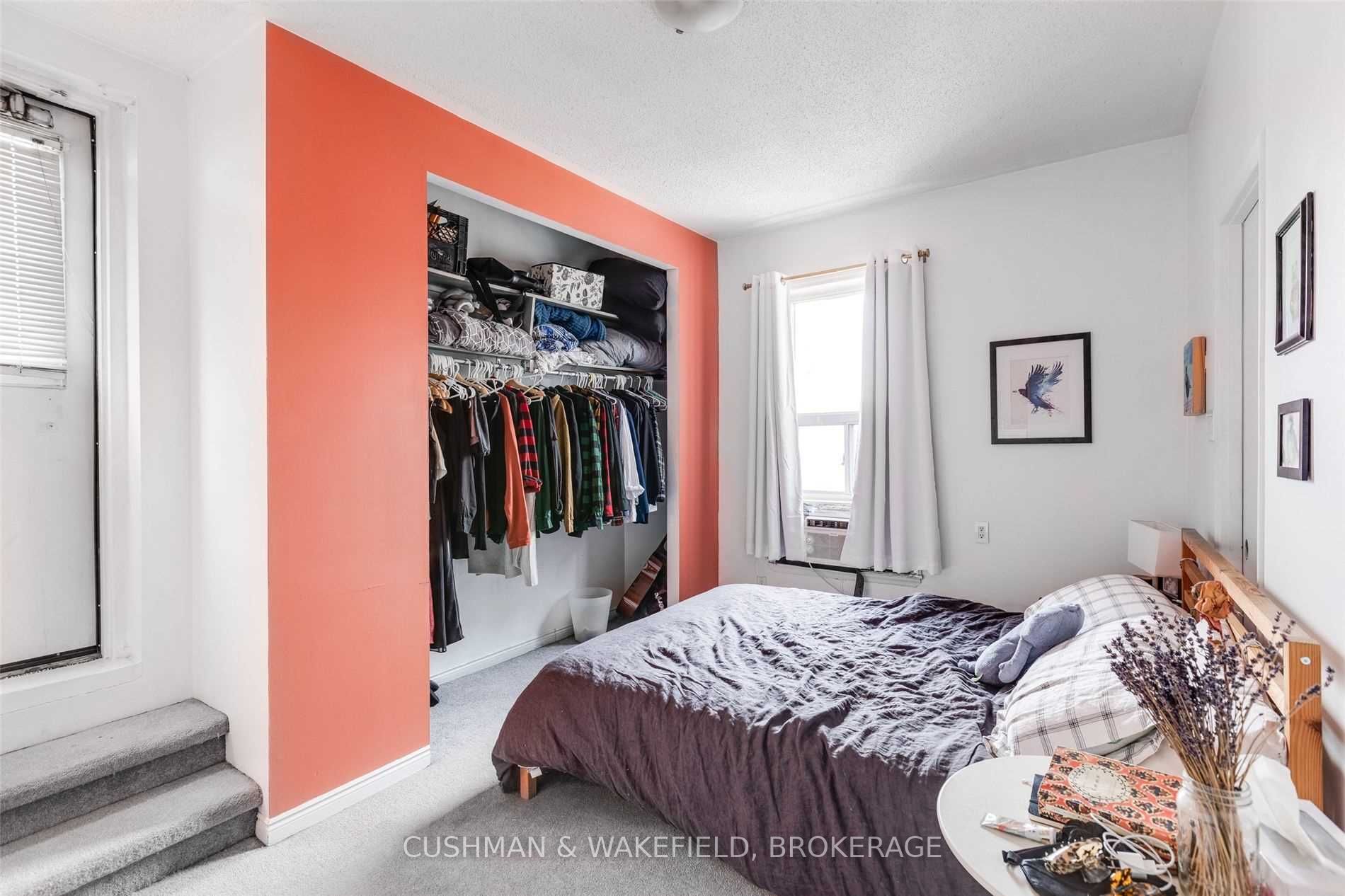 Listing C5948725 - Large Photo # 28