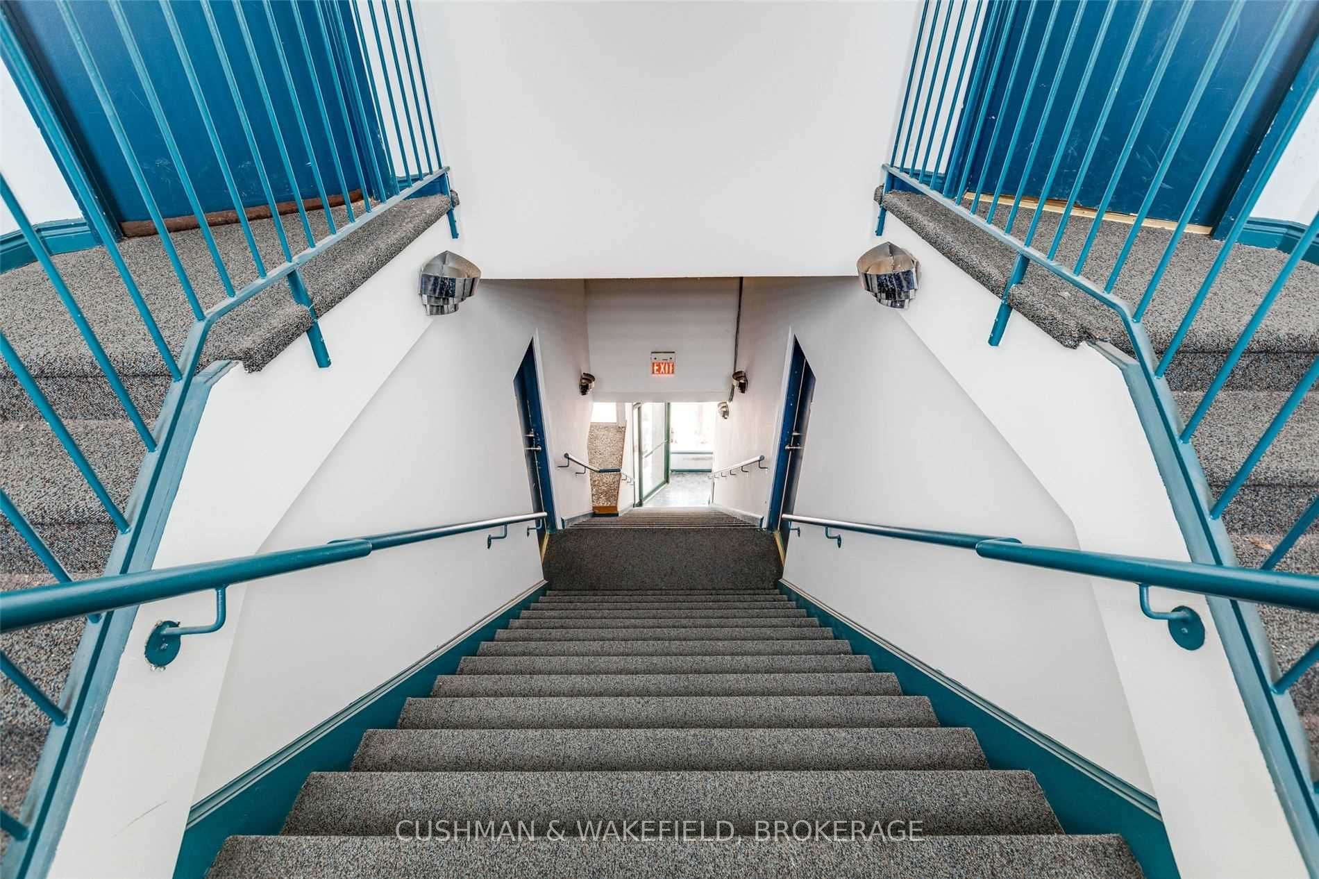Listing C5948725 - Large Photo # 31