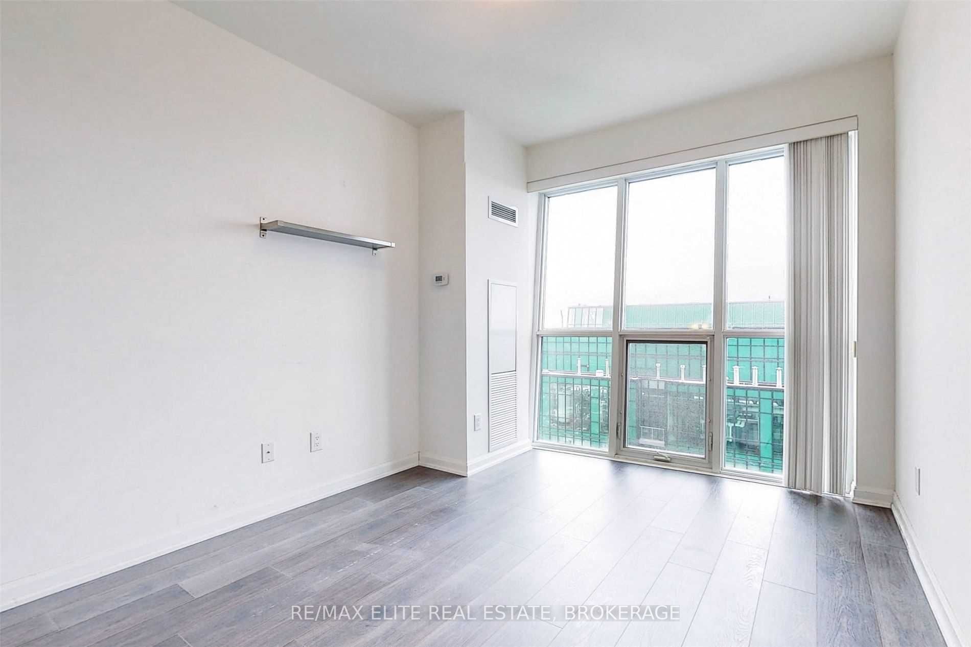 9 Bogert Ave, #3705