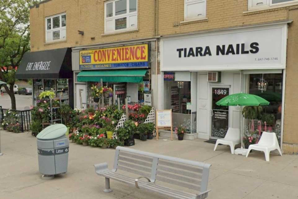 1851 Avenue Rd, Toronto
