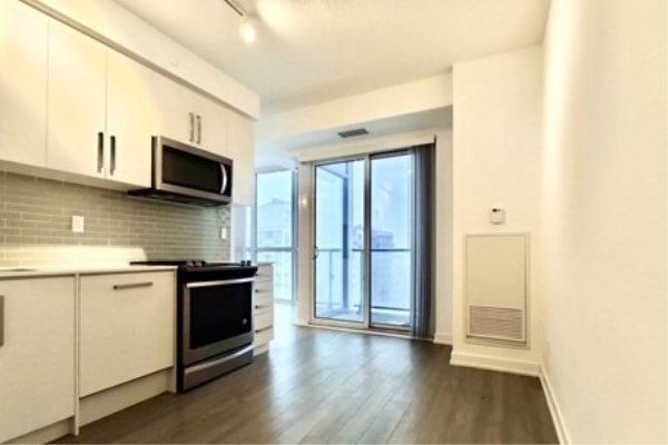 5180 Yonge St, Toronto