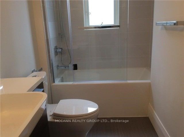 32 Glen Echo Rd