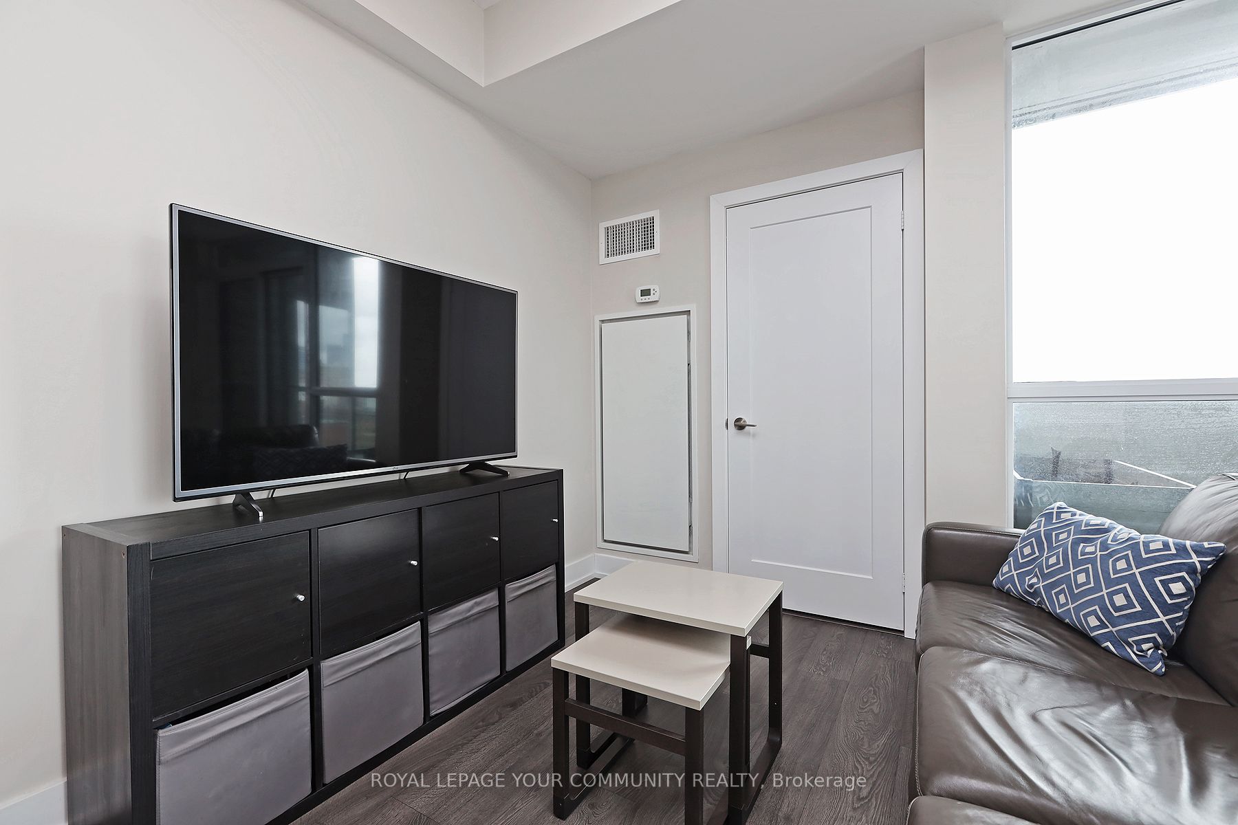 318 Richmond St W, #1212